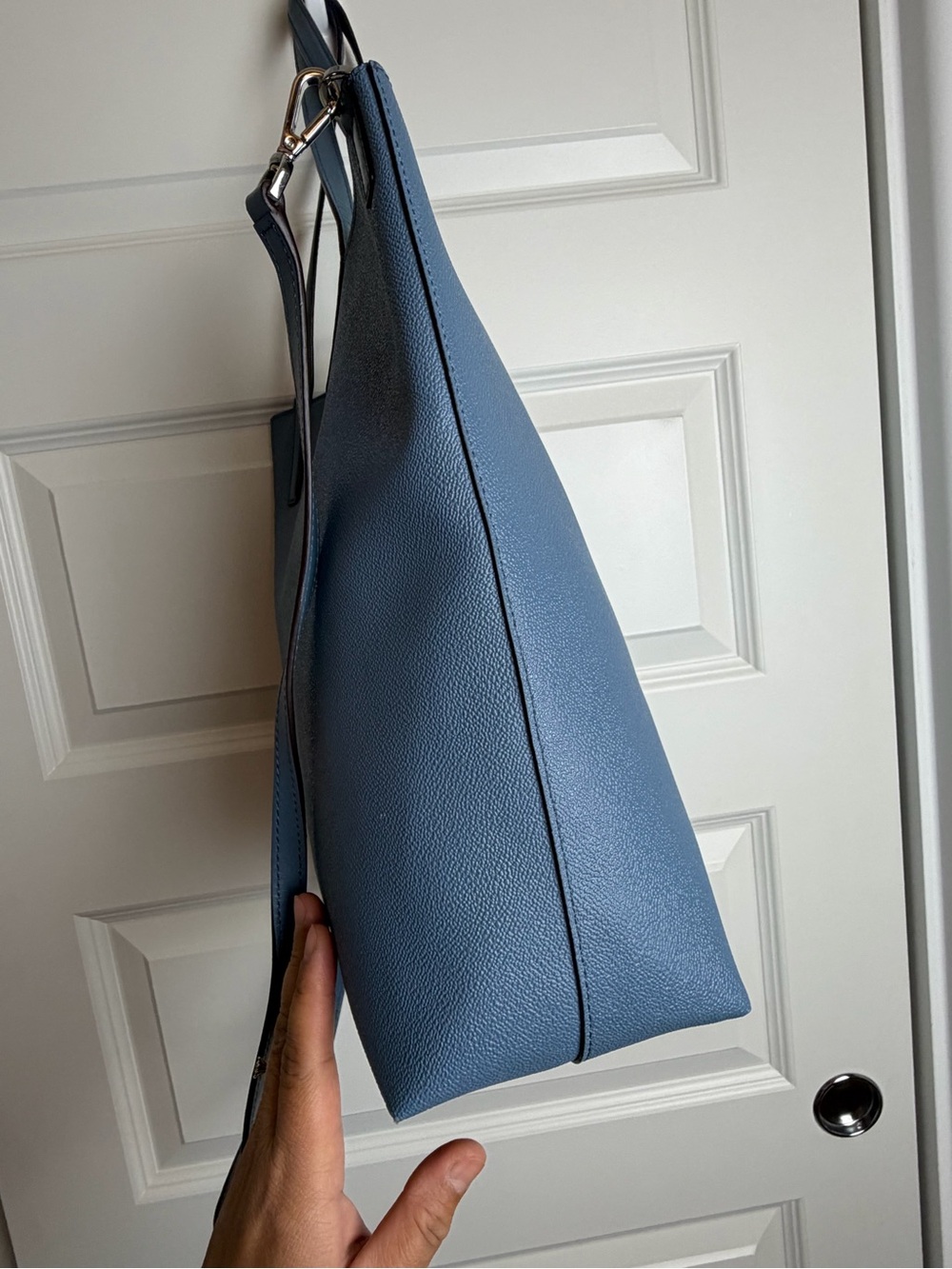 Michael Kors Navy Leather Tote with Removable Crossbody Strap - Picture 4 of 12